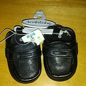 Brand new baby dress shoes size 0